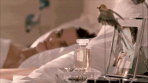 即使素颜也可以元气满满,就算素颜也能面若桃花