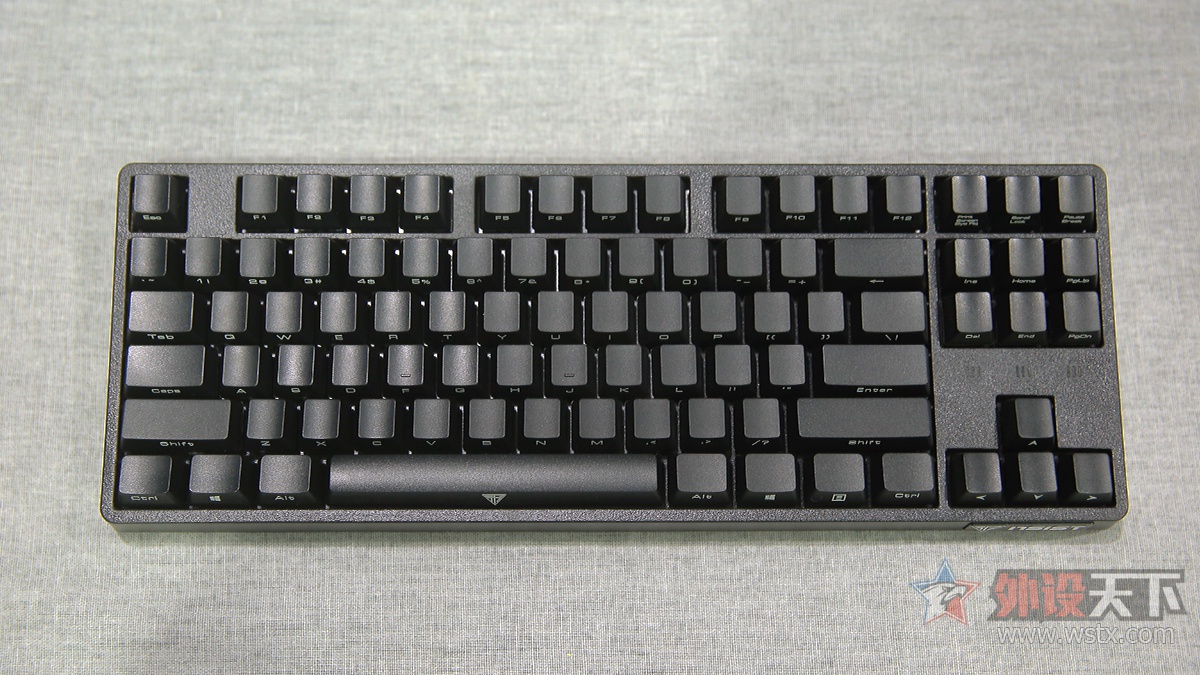 et机械键盘i87测评,赛博朋克机械键盘测评