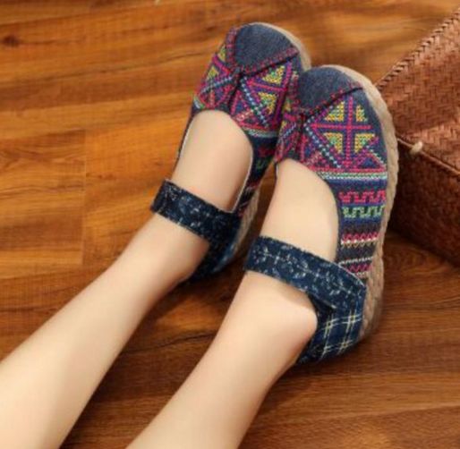 草编鞋底,适合夏天穿的草编鞋