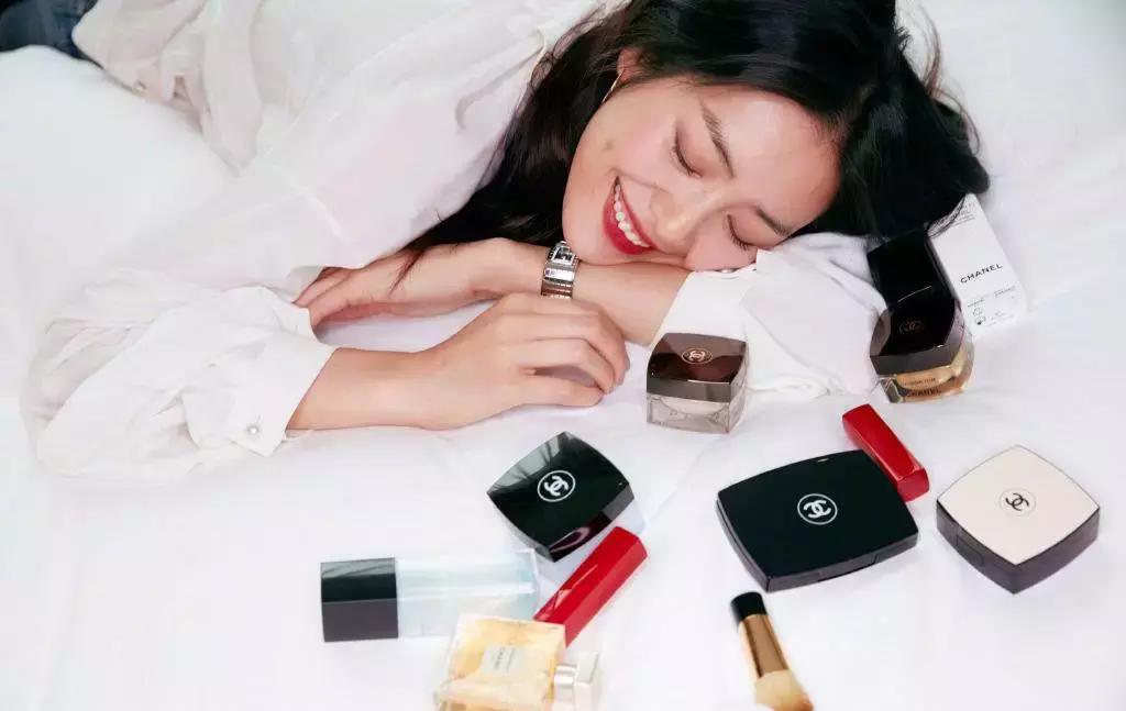 刘雯的高级穿搭一般人也可以拥有,刘雯最新日常穿搭图片