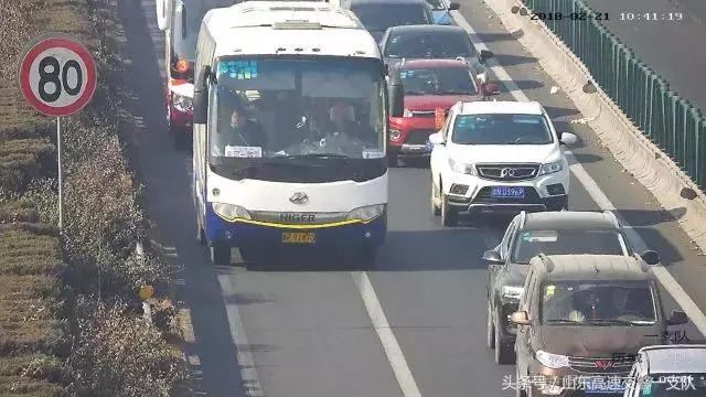 注意啦!鲁A、鲁B、鲁C、鲁F、鲁N、鲁P、鲁K、鲁V、鲁Y的这些车主,请速收下春节过后首张罚单!