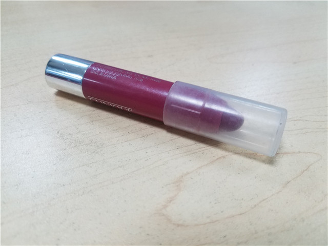 推荐女生必备的5个经典口红色号,最全口红色系分类