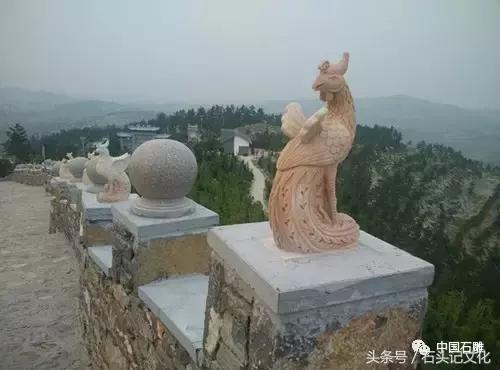 石雕凤凰的由来,雕凤凰是什么寓意和象征