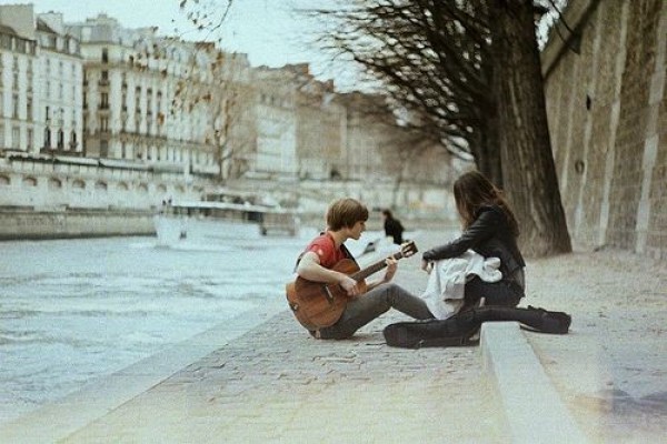 教你一个吉他小技巧,教你一招轻松学会的吉他弹奏