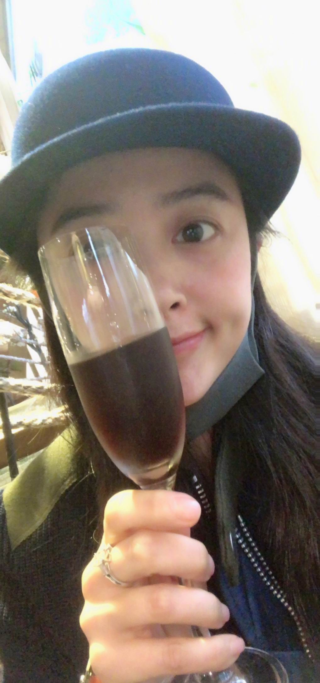 蒋欣口吐戒指,蒋欣黄钻戒指