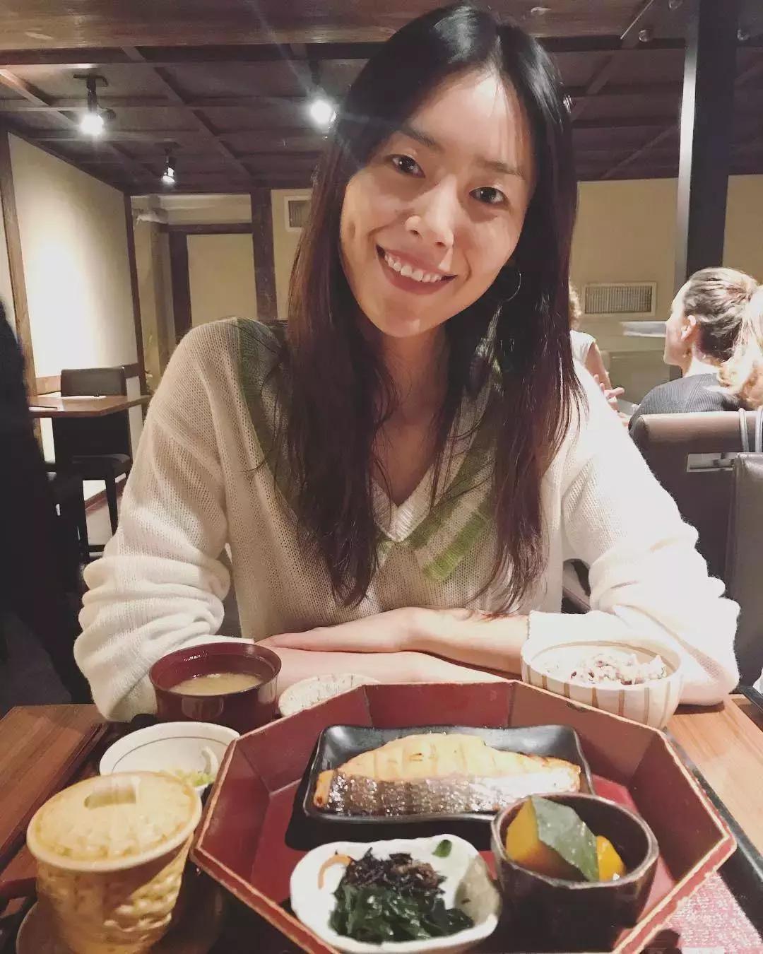 刘雯的高级穿搭一般人也可以拥有,刘雯最新日常穿搭图片