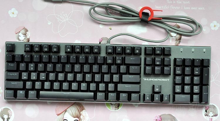 cherry键盘mx8.2青轴怎么样,机械键盘青轴104键推荐200元以内