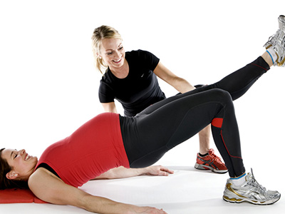 怀孕初期能运动健身吗,怀孕期间可以健身练胸部吗