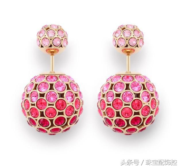 袁泉李易峰,袁泉白衬衣走红毯惊艳场面