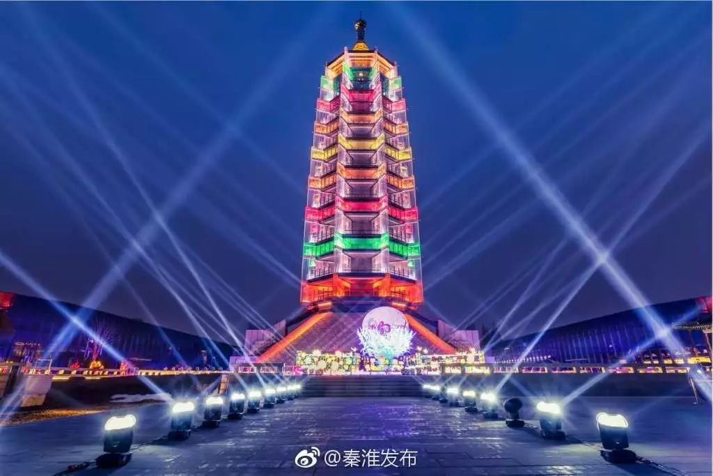 今夜的南*夫子京**庙，全是人人人人！有你吗？