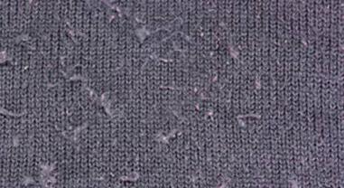 大家衣服一般穿多久才能扔掉,衣服应该多久扔一次