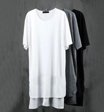 大家衣服一般穿多久才能扔掉,衣服应该多久扔一次