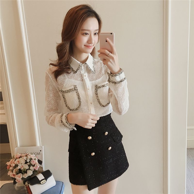 今年流行这样穿蕾丝打底衫,让整个人美的不像话