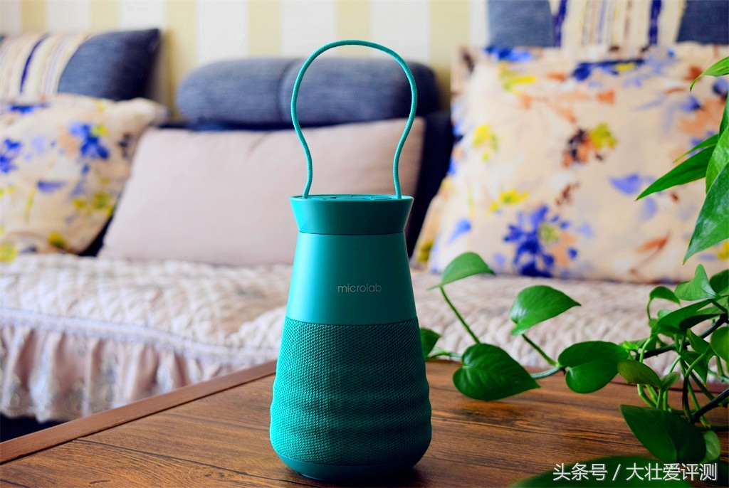 能发光的音响推荐,能照明的收音机