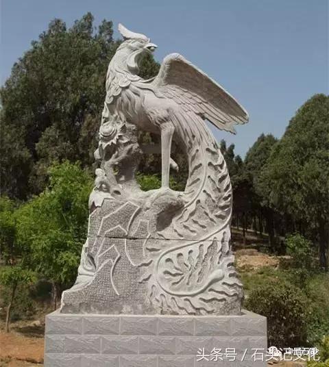 石雕凤凰的由来,雕凤凰是什么寓意和象征