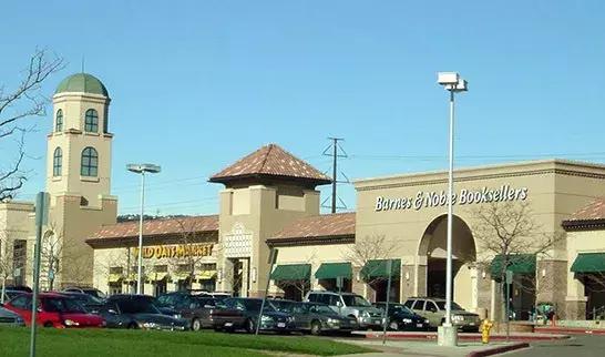 美国坦帕旅游购物攻略,美国机场免税店购物攻略