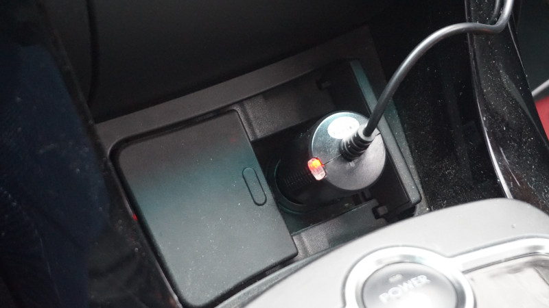 全面屏与后视镜的组合,威路特M8带来更安全的行车体验