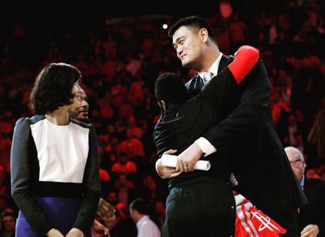 21世纪历史前五球员大揭秘,21世纪退役的nba球衣