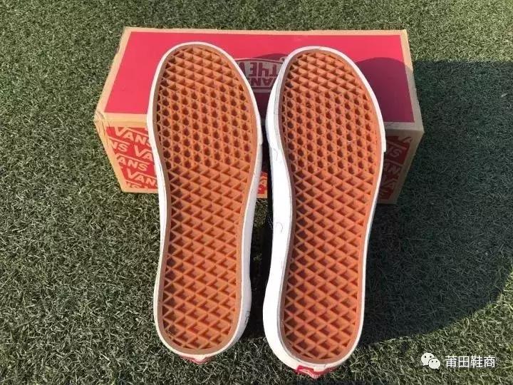 看了万斯VansOldSkool真假对比，还敢确定你网购的是正品吗