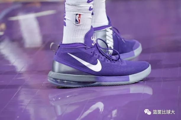 库里中国赛2017深圳出场仪式,2020库里nba入场秀