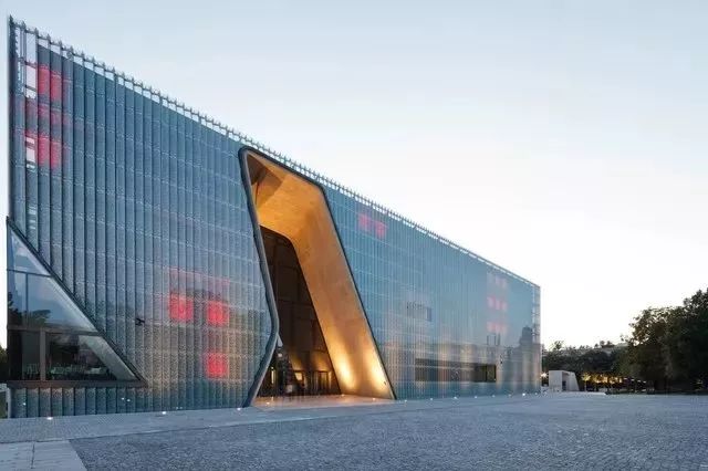 粤博新馆迎来第1200万位观众,为你解密“整数观众”得到过的福利