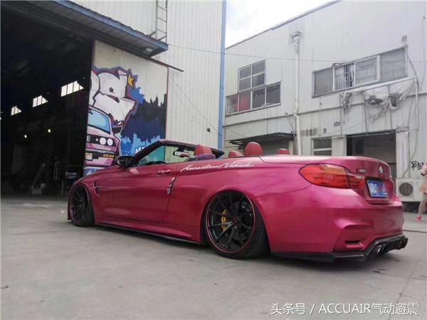 宝马428i硬顶敞篷电光樱花粉,尊贵迈腾改装