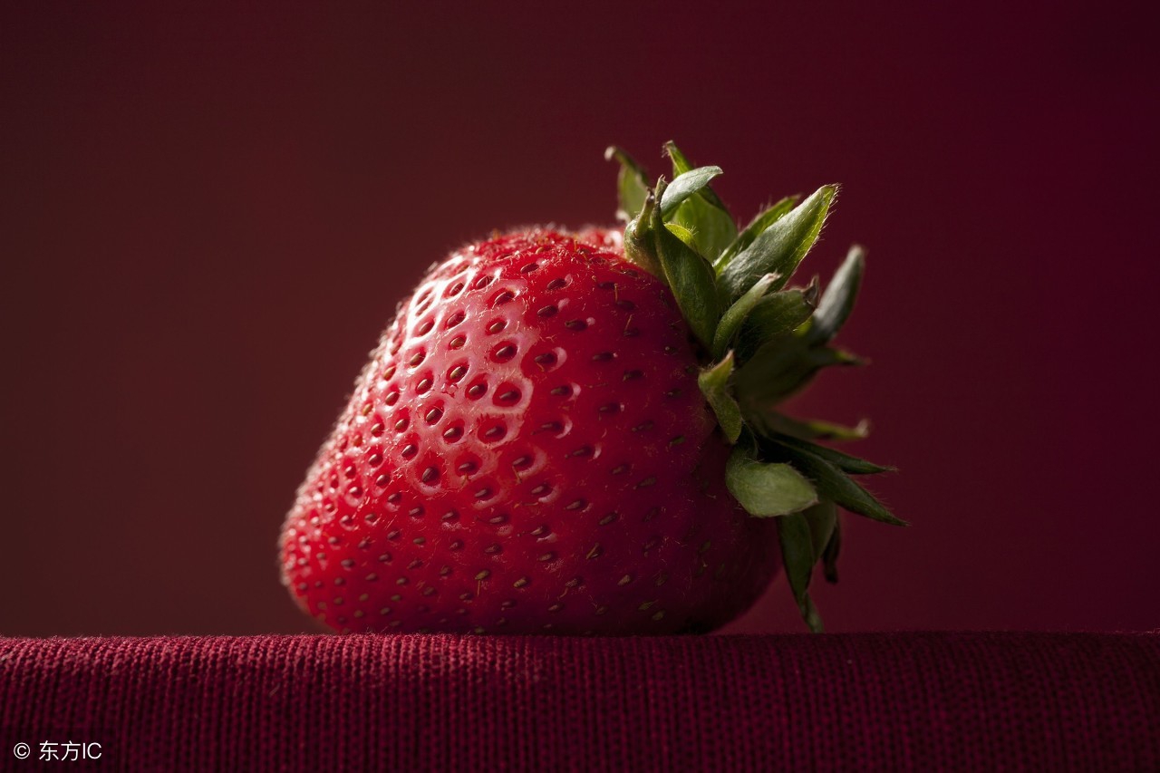 揭秘草莓有毒,草莓不为人知的特殊功效