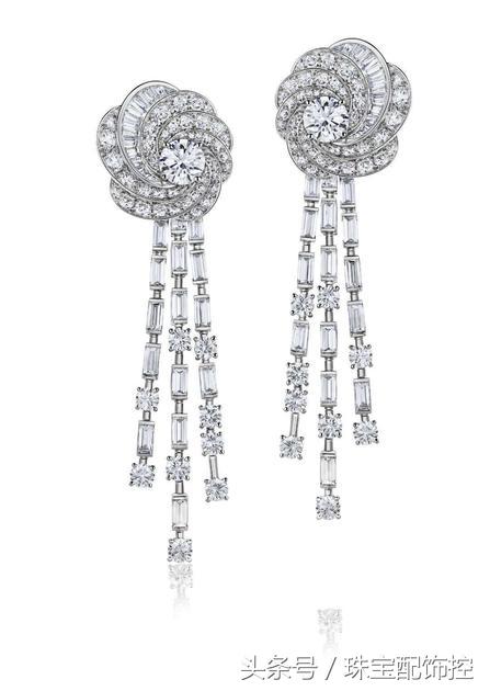 袁泉李易峰,袁泉白衬衣走红毯惊艳场面