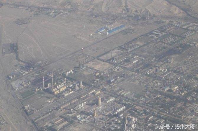 冬日乘飞机进*疆新**遇大雾,滞留银川机场一夜两天里遇到的有趣经历