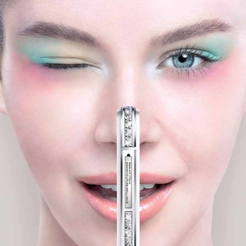 唇膏不好会怎么样,唇膏选择滋润不沾杯