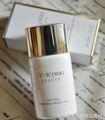 干净清透的底妆出自pony大神之手,pony用什么底妆