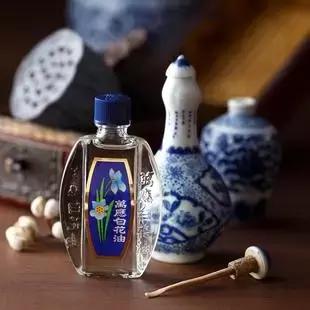 他生于福建,发迹于星马,成就于港台,创办了居家良品白花油!