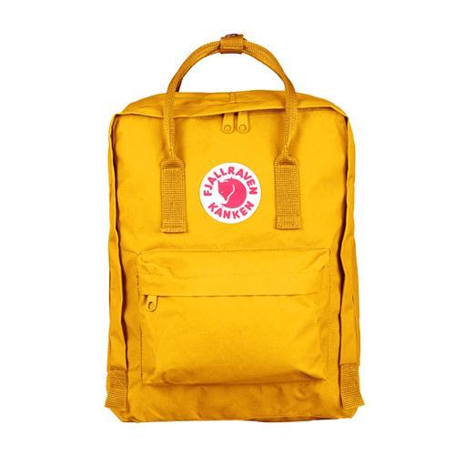 属于裙子和双肩包的惬意时光！