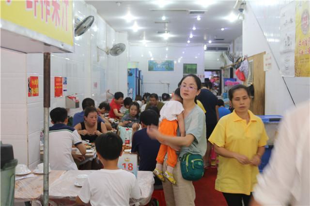 广州三亚双飞五日游,去三亚必吃餐厅