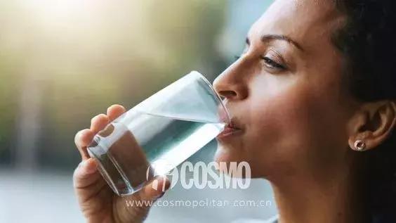 乐活家｜明明偷学了杨幂景甜，为什么我还是补错了水？