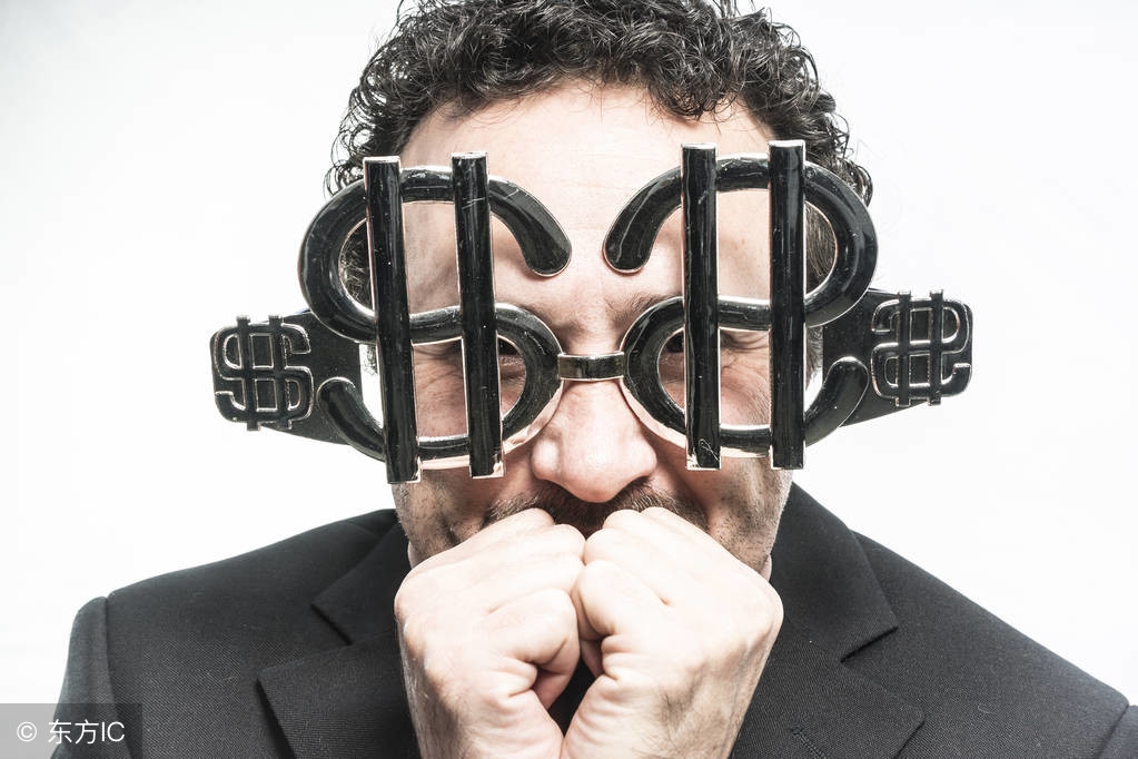 面试官:收到100*币假**怎么处理?老板的点评很有意思!