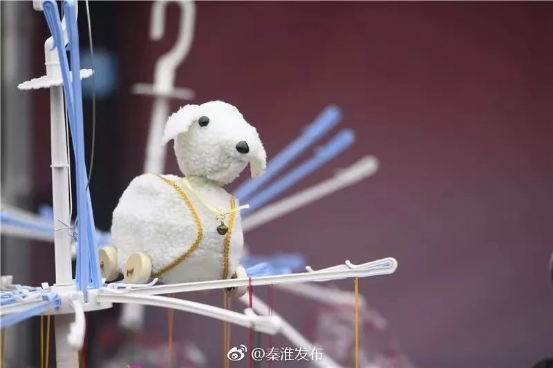 今夜的南*夫子京**庙，全是人人人人！有你吗？