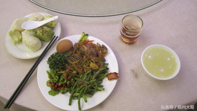 冬日乘飞机进*疆新**遇大雾,滞留银川机场一夜两天里遇到的有趣经历