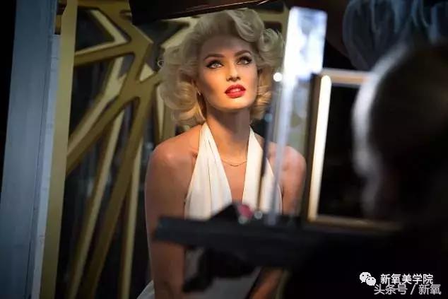 为什么选择赫本而不选梦露,奥黛丽赫本与梦露的人生