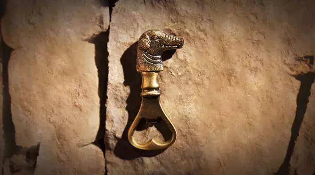 亥时生肖猪的命运,明年特别旺的属相猪