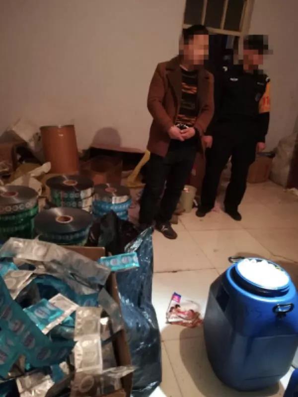 用了安全套，竟然怀上老王的？如何识别“小雨衣”，你知道多少