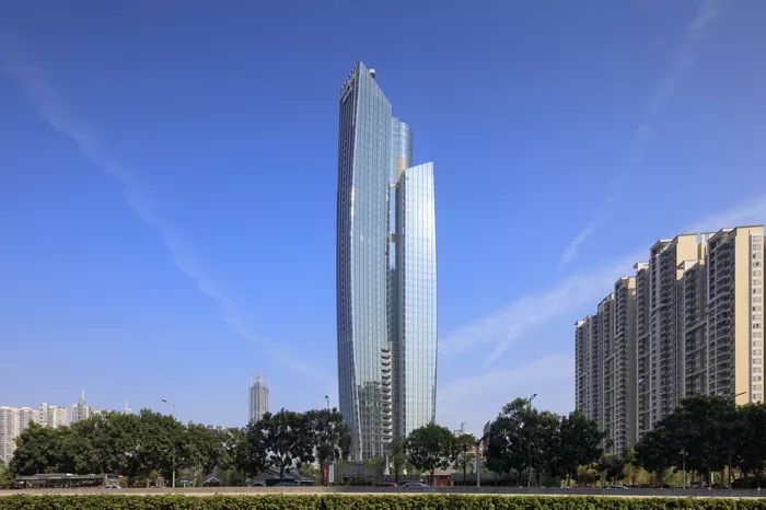 高端高层住宅|以高度与品质代言城央豪华圈