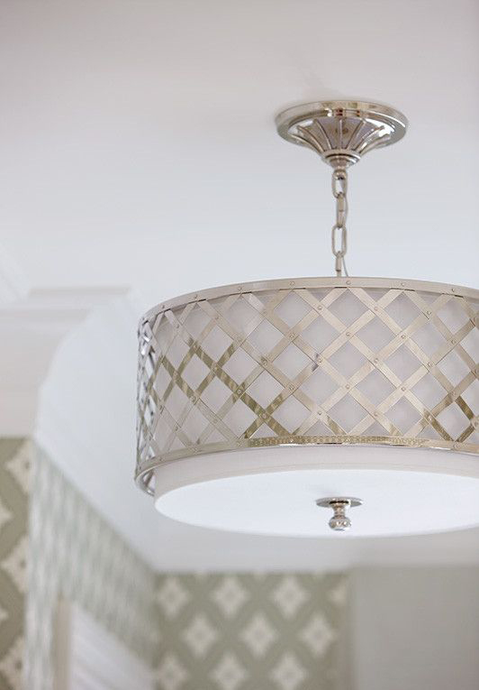 石膏吊顶掉了一块怎么修补,石膏吊顶破了一个大洞怎么修复呢