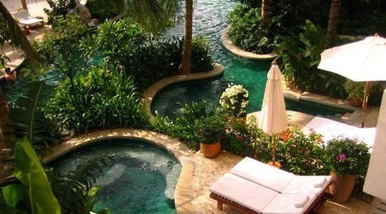 周末温泉别墅欢乐游,周末泡温泉吃美食