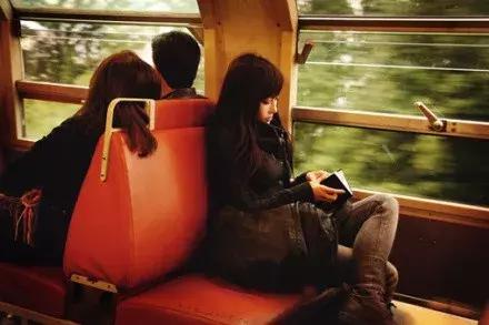 微小说:《卧铺》