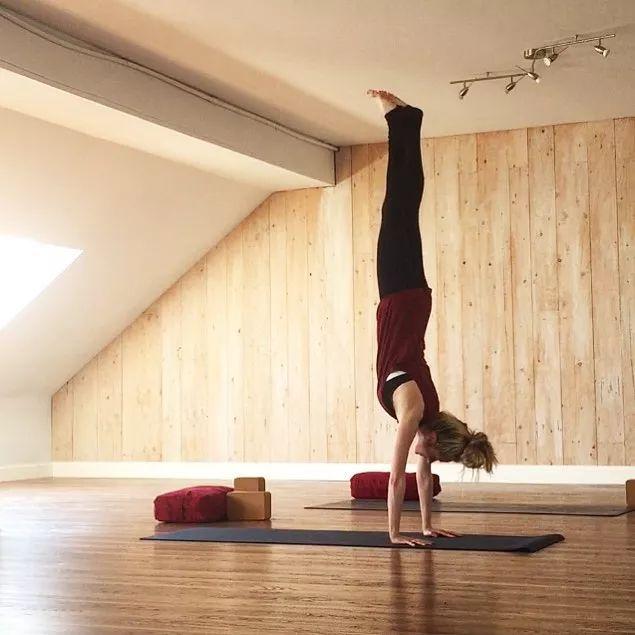 上身很胖下身超瘦怎么办,上身胖腿瘦怎么练