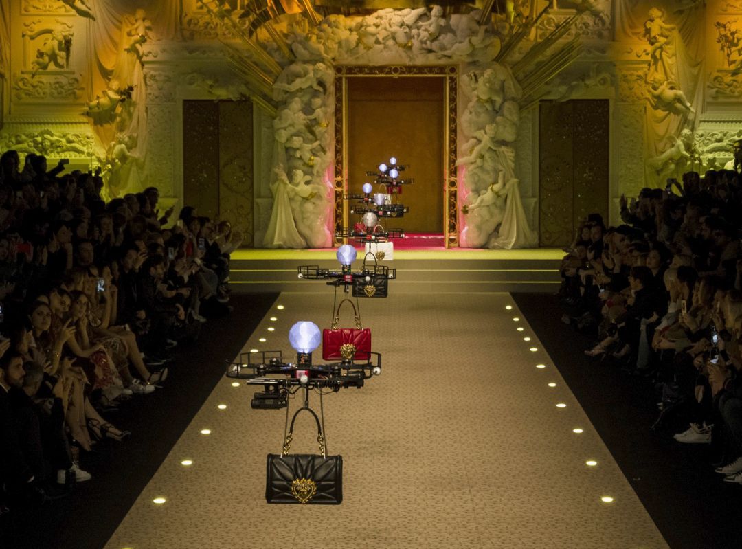 跟着王子凯”和“公主迪”看完这场杜嘉班纳大秀，你绝对不后悔