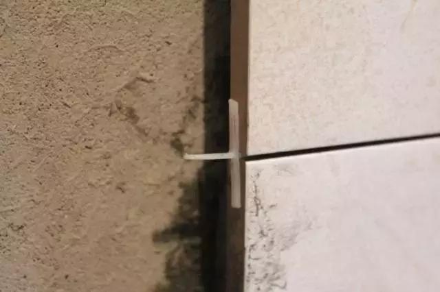 1200*600瓷砖客厅墙铺贴法效果图,正确贴瓷砖的方法