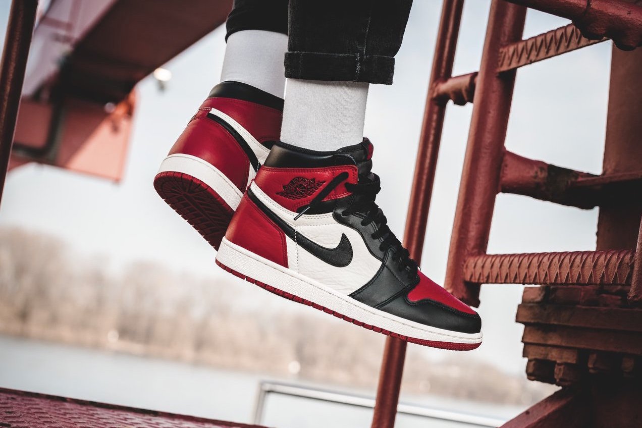 aj1黑红脚趾低帮值得购买吗,得物aj1黑红脚趾500多真的假的