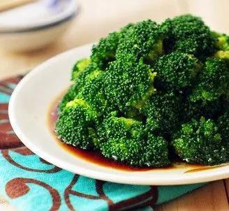 每逢佳节胖三斤吃几种食物来养生,每逢佳节胖三斤教你节后轻食刮油